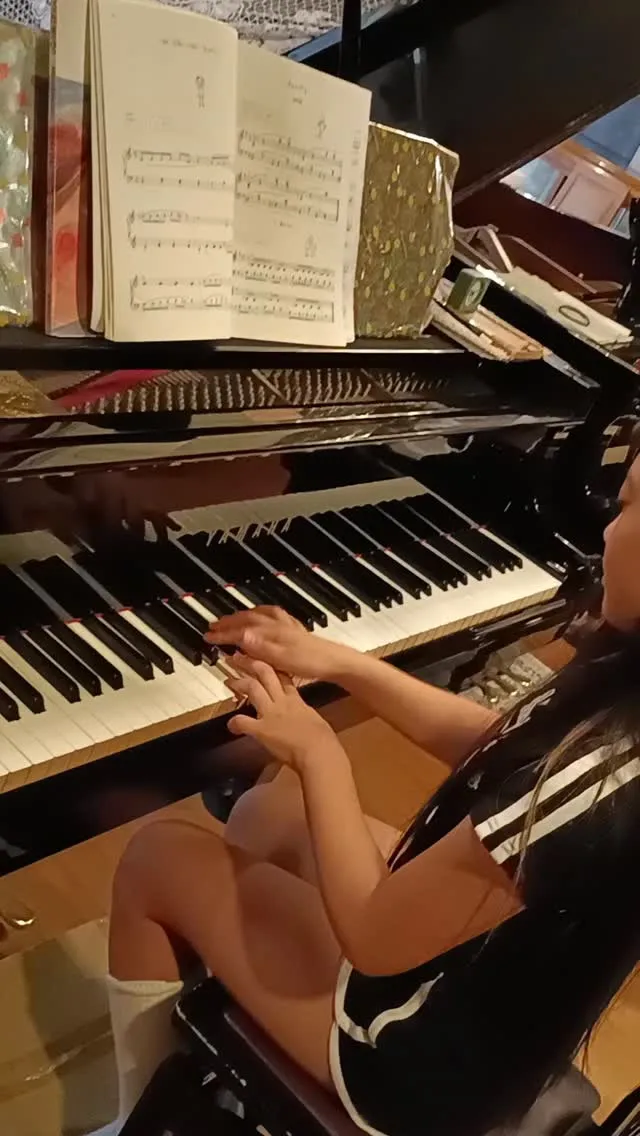🎵🎼楽しい音楽の世界へ🎶🎹