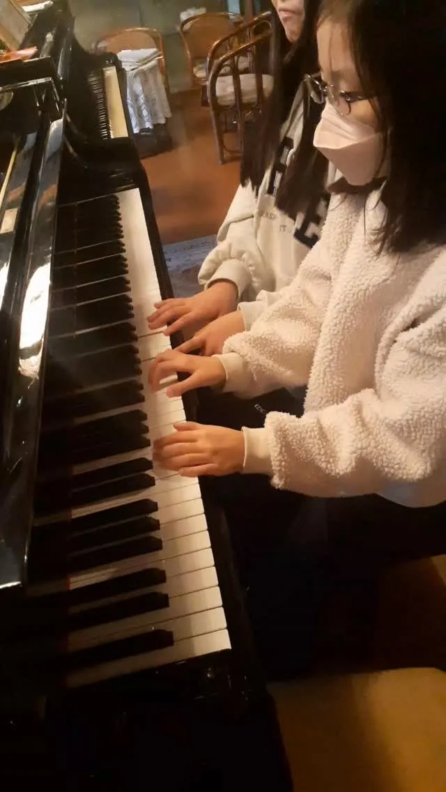 音楽には、言葉を超えて心をつなぐ力があります。